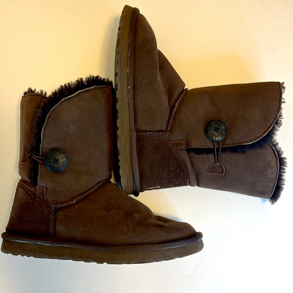 UGG Shoes - UGG Boots: S-9